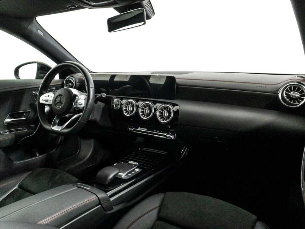 Mercedes-Benz CLA с пробегом — 2020 год. Фото: #8