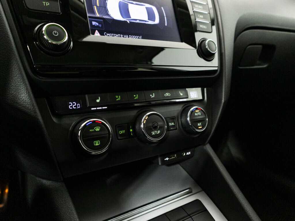 Skoda Octavia с пробегом — 2014 год. Фото: #15