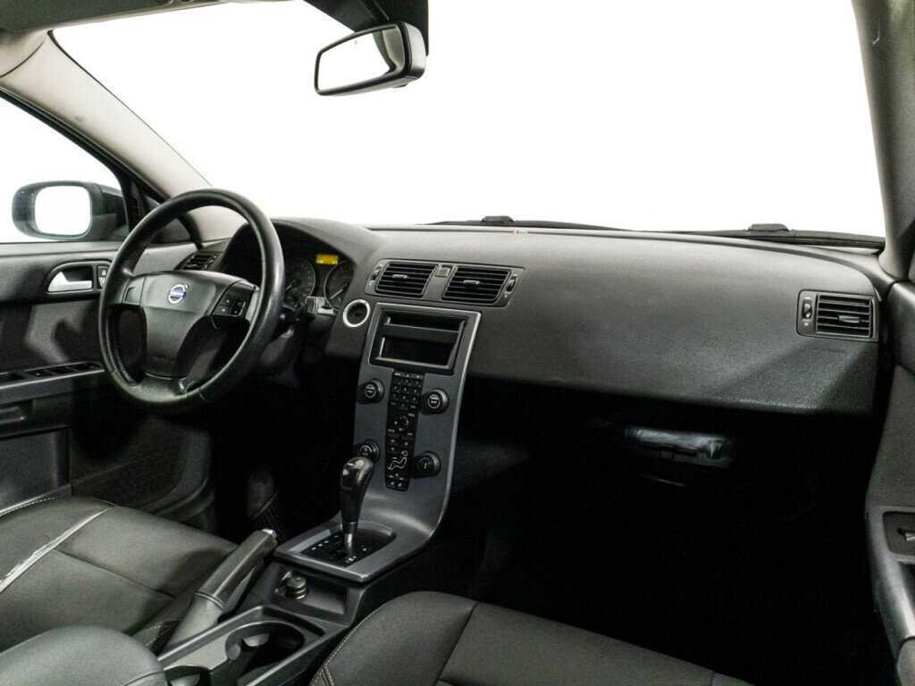 Volvo S40 с пробегом — 2007 год. Фото: #8