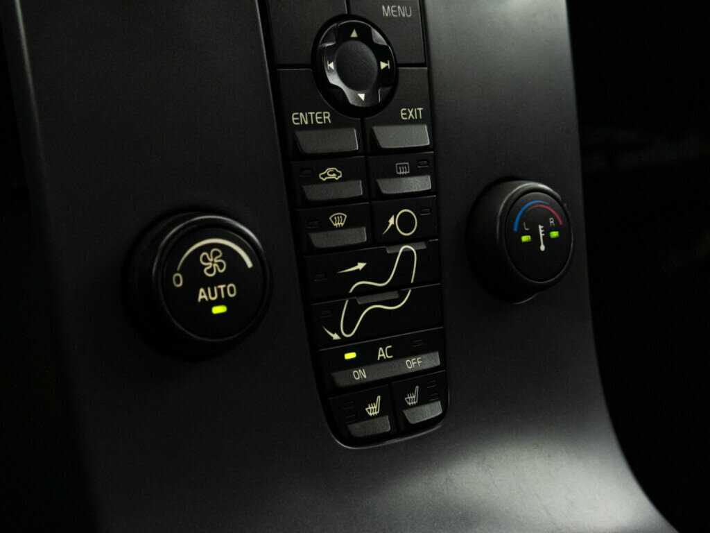 Volvo S40 с пробегом — 2007 год. Фото: #14