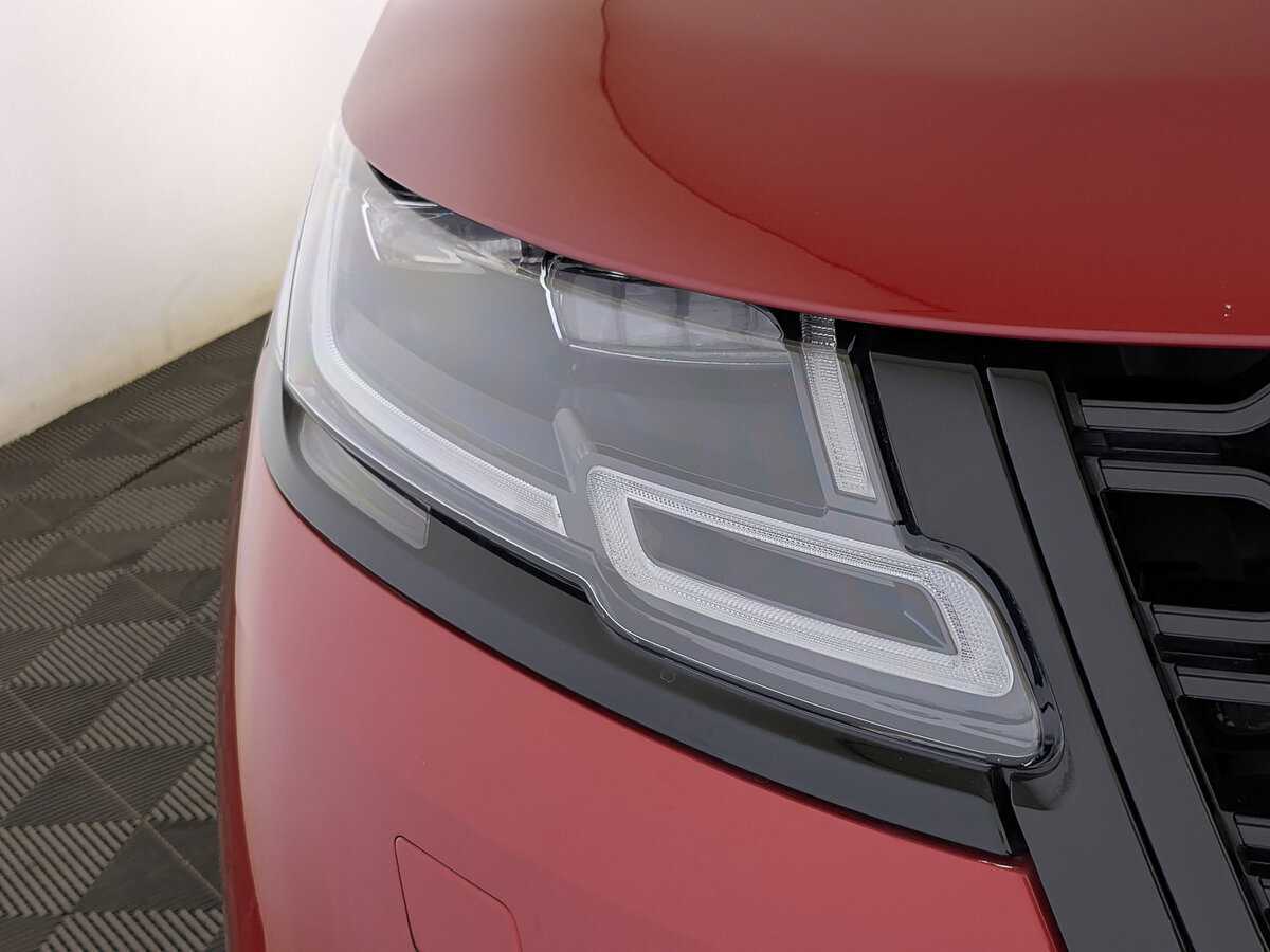 Land Rover Range Rover Velar с пробегом — 2019 год. Фото: #10