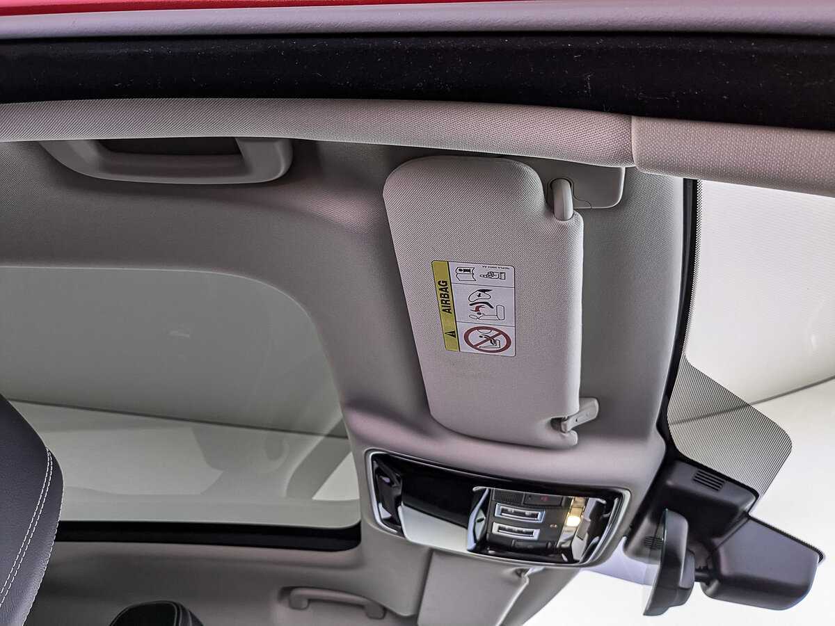 Land Rover Range Rover Velar с пробегом — 2019 год. Фото: #22