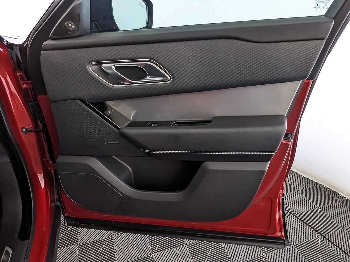 Land Rover Range Rover Velar с пробегом — 2019 год. Фото: #24