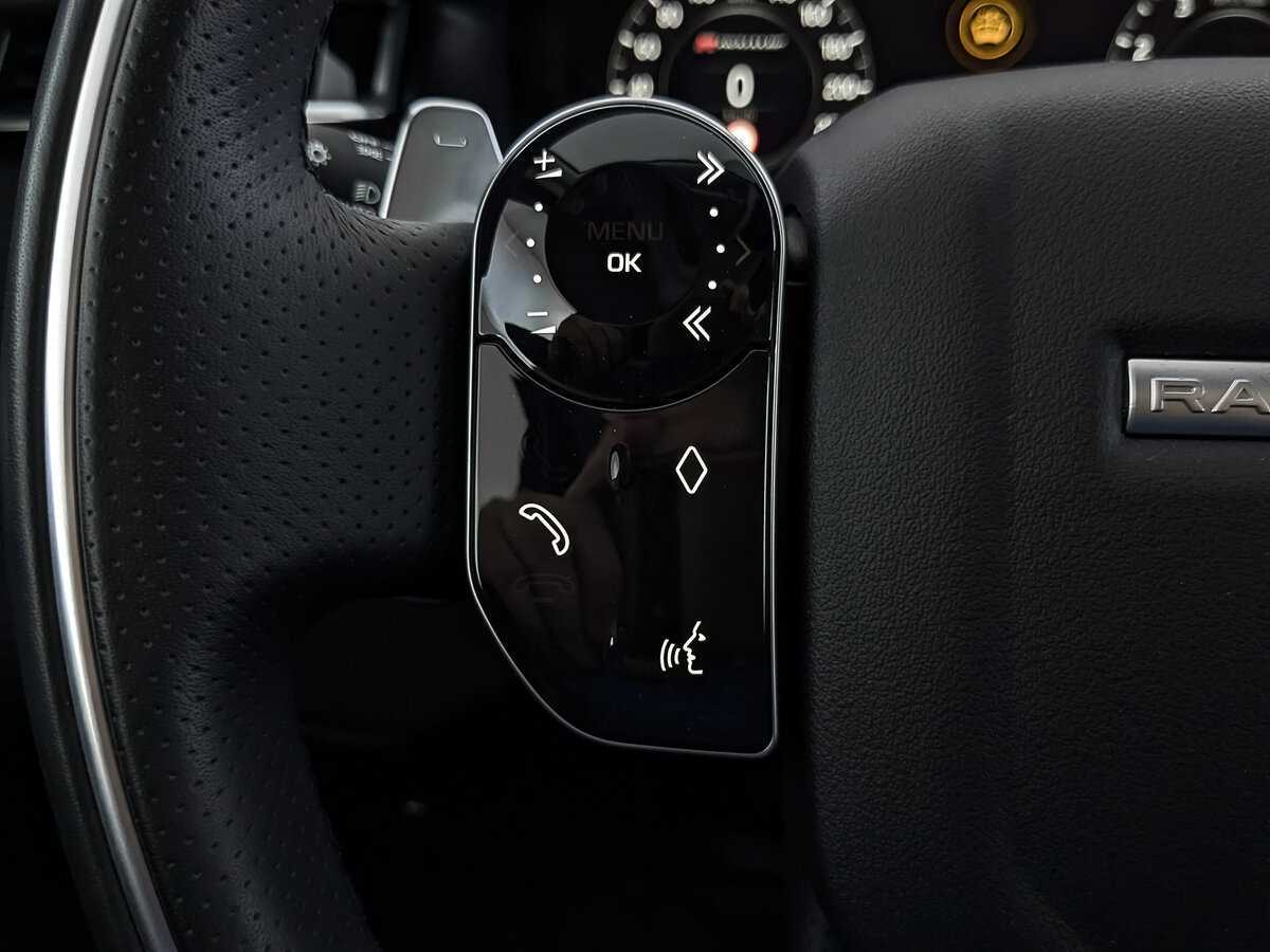 Land Rover Range Rover Velar с пробегом — 2019 год. Фото: #26