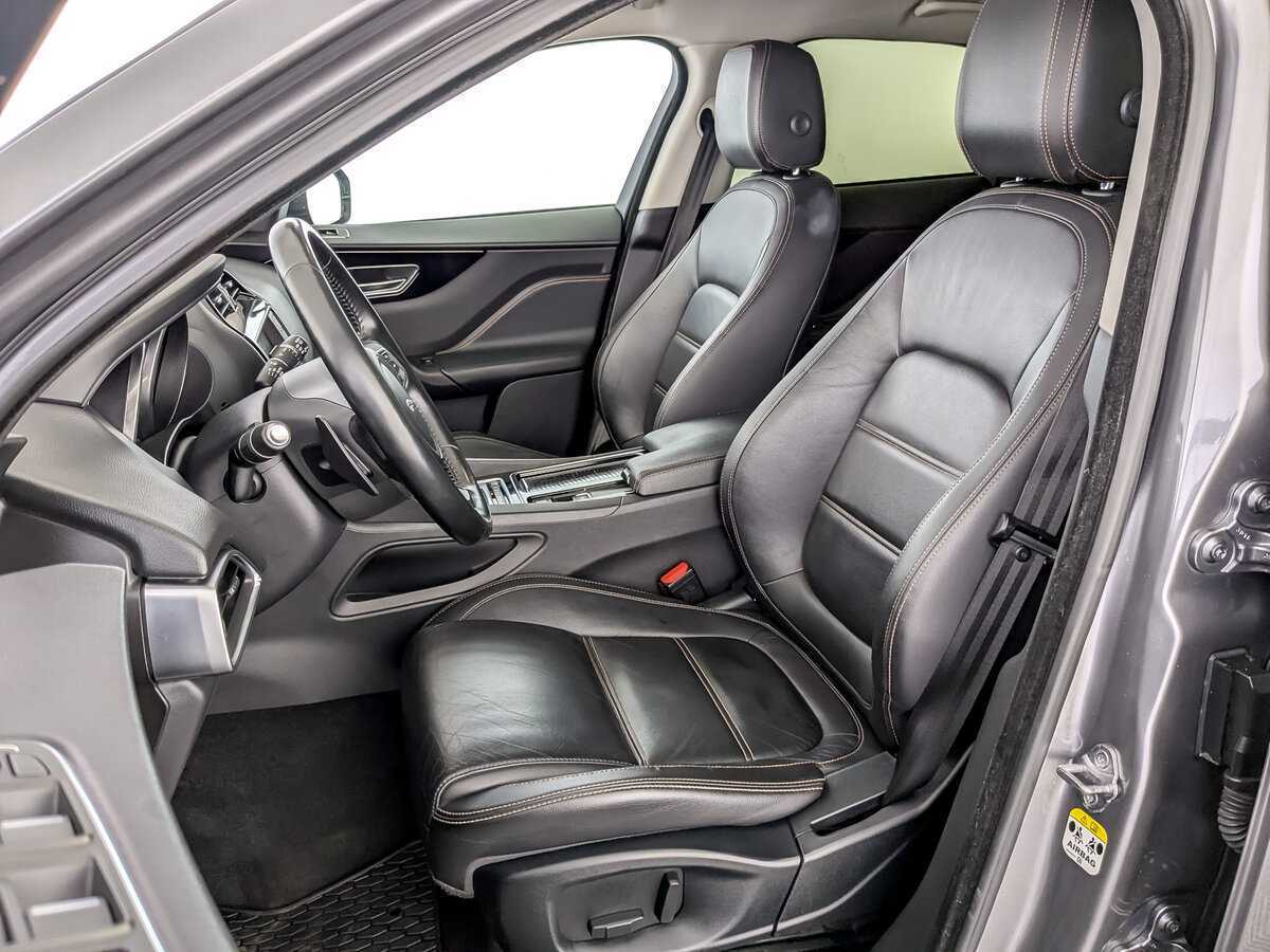 Jaguar F-Pace с пробегом — 2016 год. Фото: #17