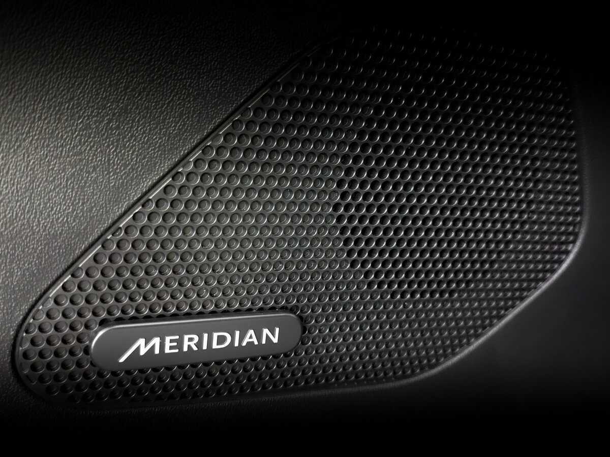 Jaguar F-Pace с пробегом — 2016 год. Фото: #26