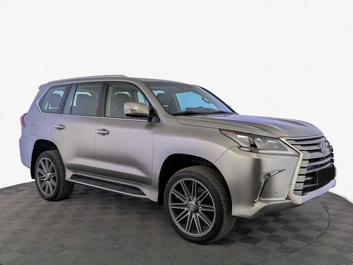 Lexus LX с пробегом — 2016 год. Фото: #2