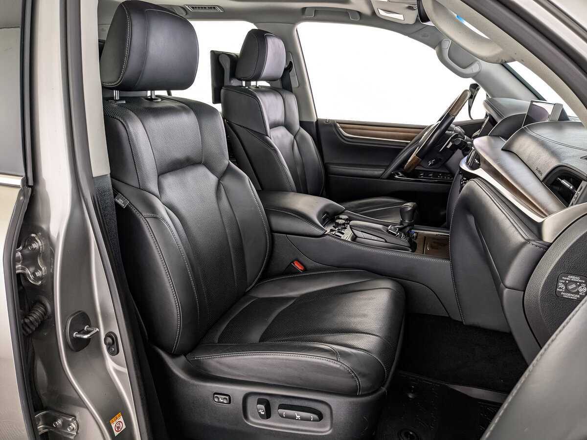 Lexus LX с пробегом — 2016 год. Фото: #23