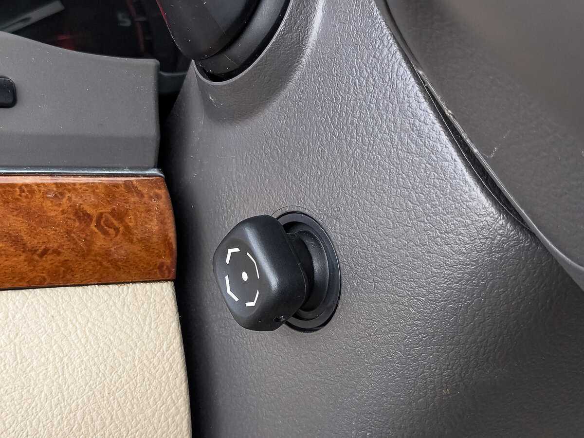 Toyota Land Cruiser с пробегом — 2014 год. Фото: #25