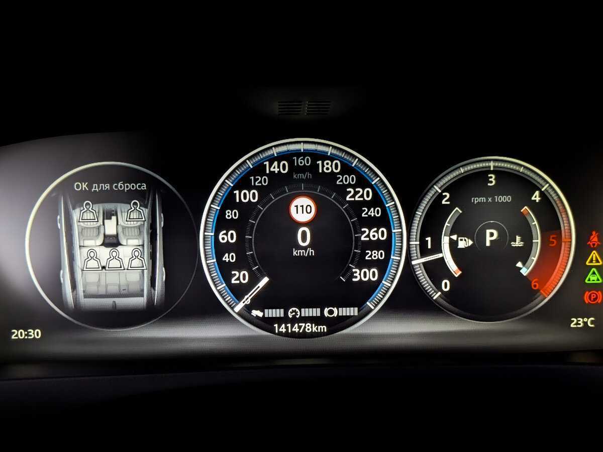 Jaguar F-Pace с пробегом — 2016 год. Фото: #12