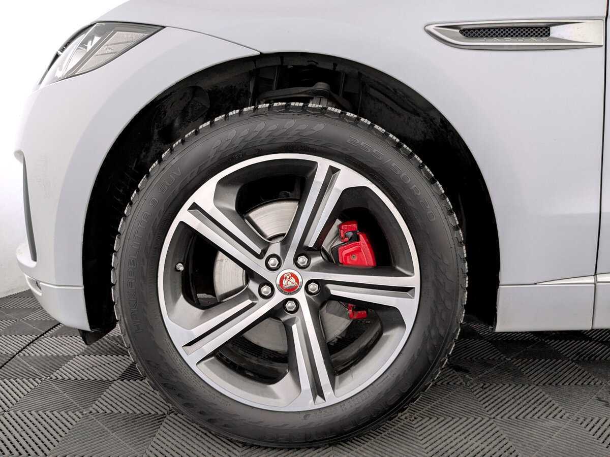 Jaguar F-Pace с пробегом — 2016 год. Фото: #17