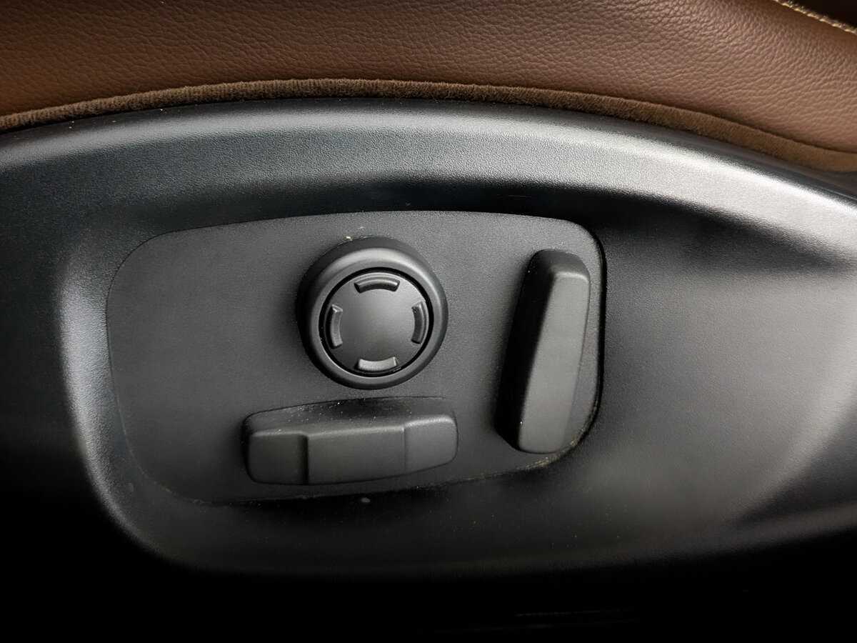 Jaguar F-Pace с пробегом — 2016 год. Фото: #20