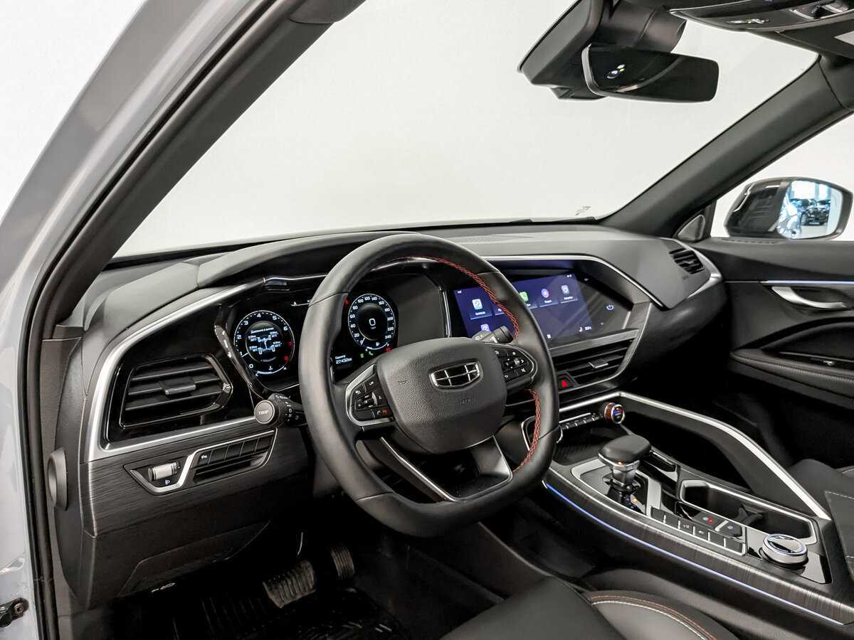 Geely Tugella с пробегом — 2023 год. Фото: #15