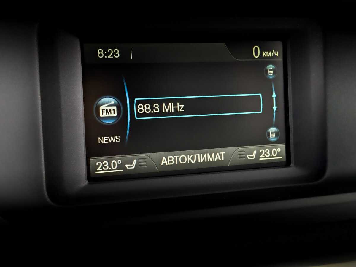 Volvo V40 с пробегом — 2013 год. Фото: #25