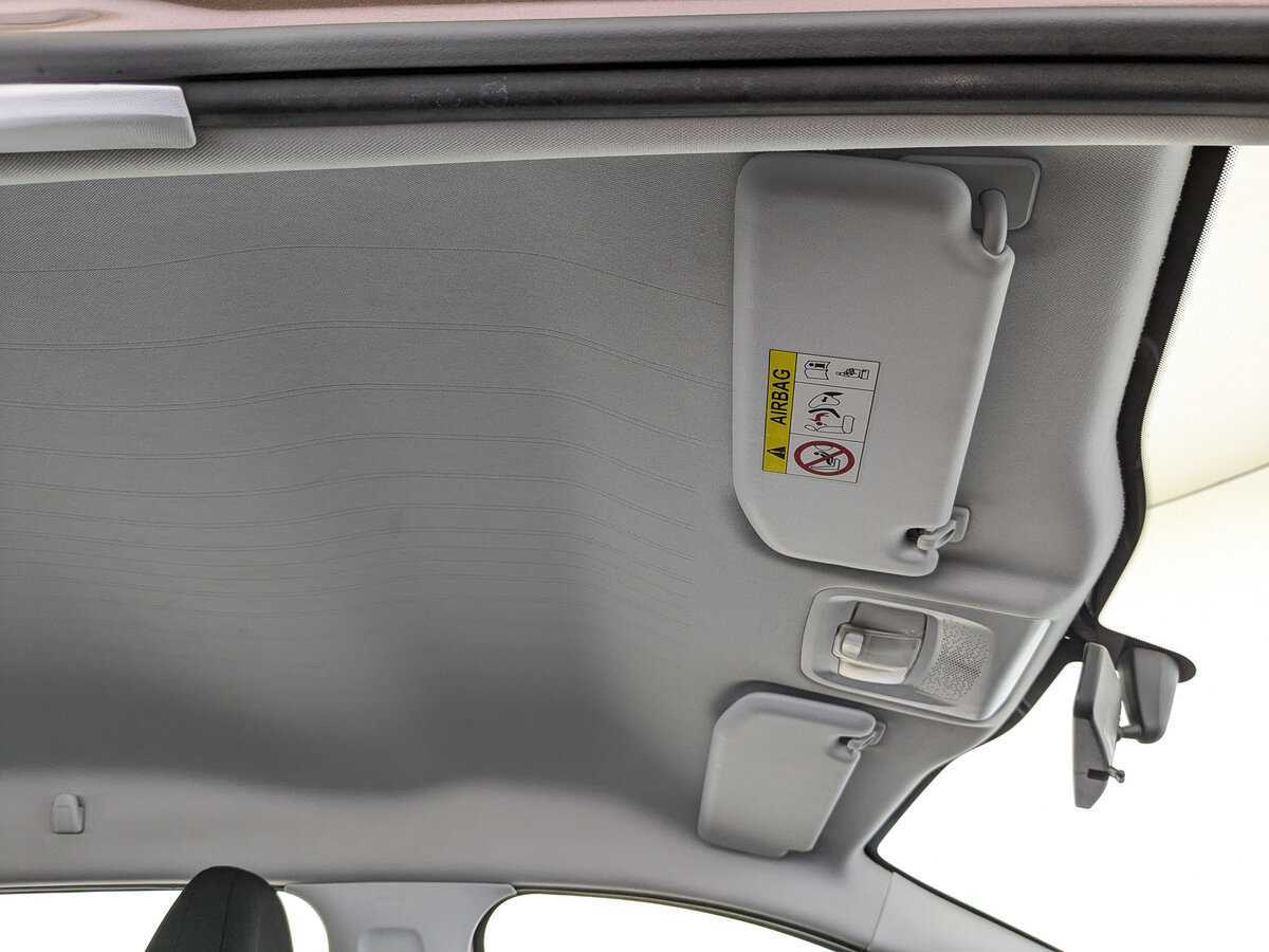 Peugeot 2008 с пробегом — 2014 год. Фото: #22