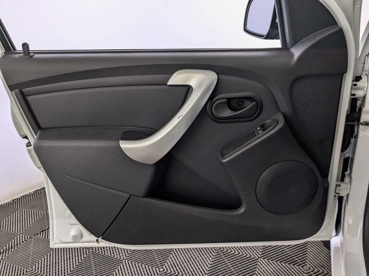 Lada (ВАЗ) Largus с пробегом — 2021 год. Фото: #18