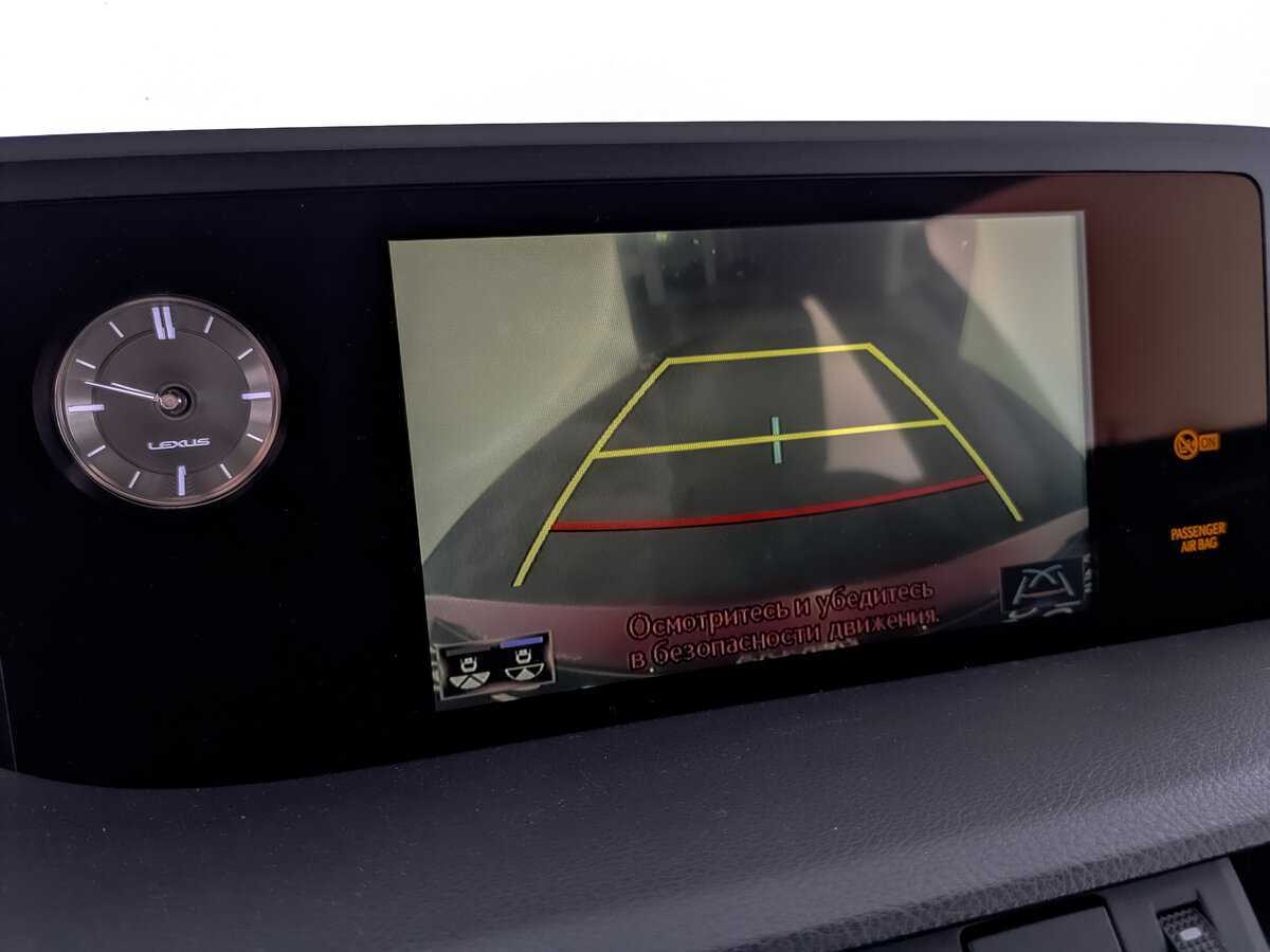 Lexus ES с пробегом — 2020 год. Фото: #26