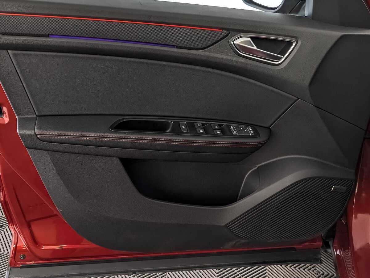 Renault Arkana с пробегом — 2021 год. Фото: #20