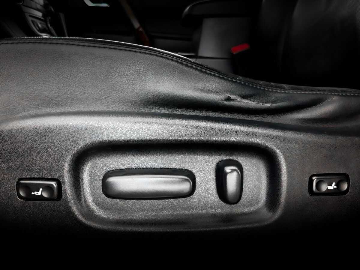 Toyota Highlander с пробегом — 2011 год. Фото: #20