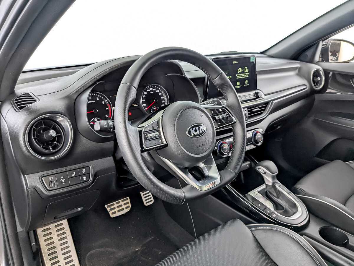 Kia Cerato с пробегом — 2022 год. Фото: #15