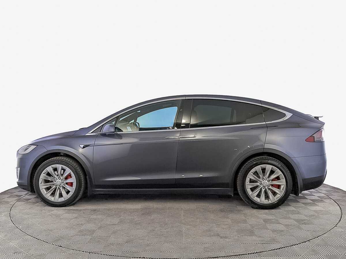 Tesla Model X с пробегом — 2020 год. Фото: #7