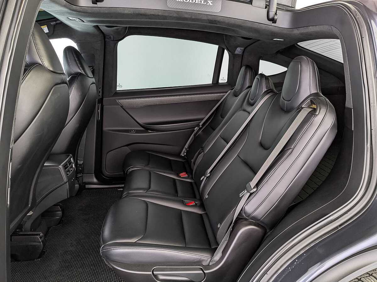 Tesla Model X с пробегом — 2020 год. Фото: #14