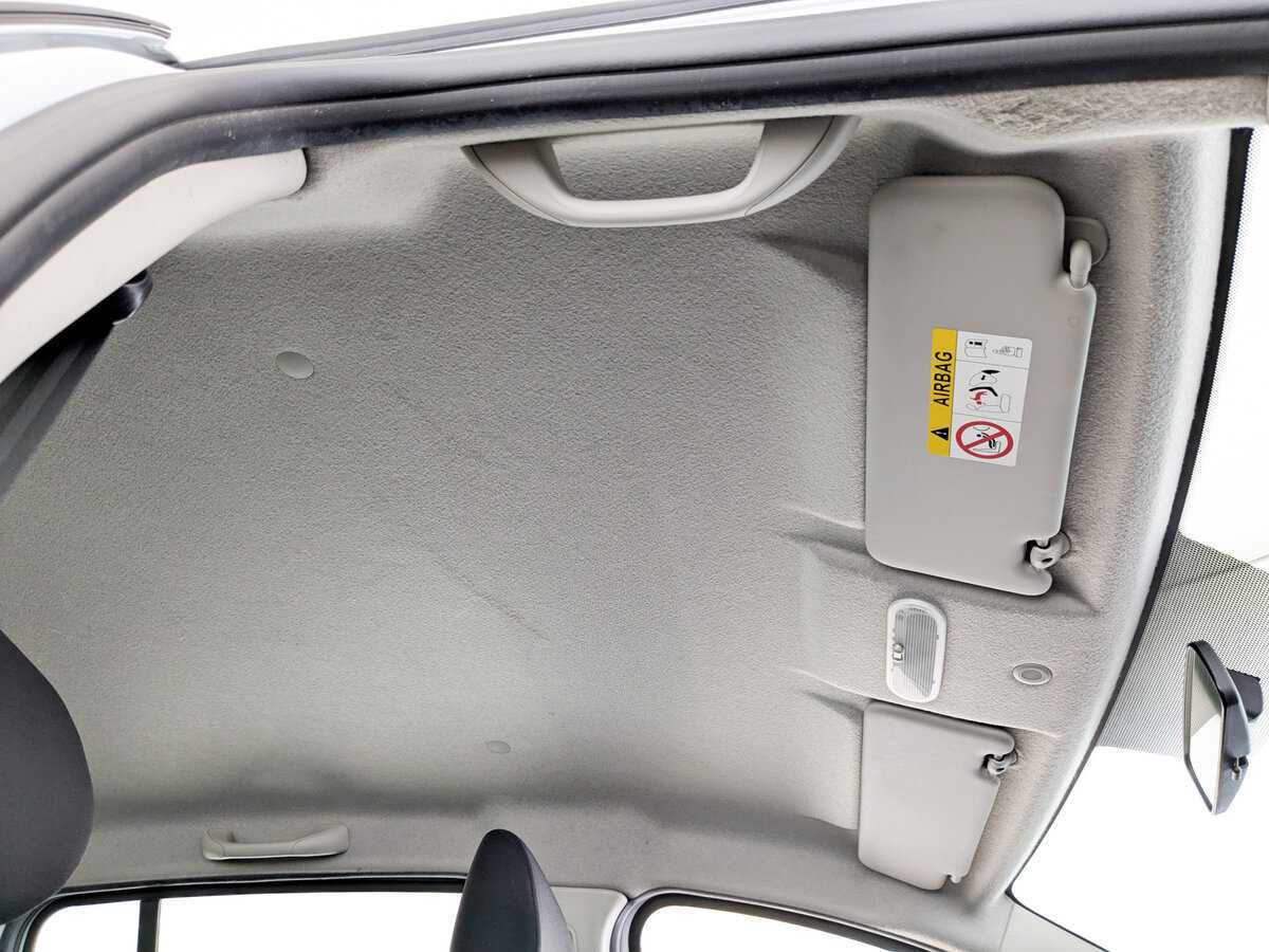 Renault Sandero с пробегом — 2019 год. Фото: #21