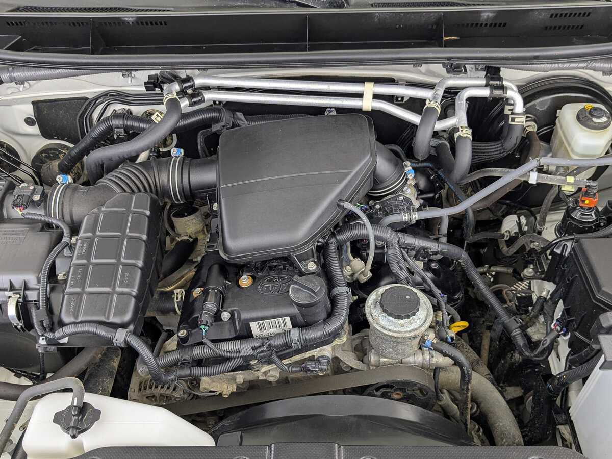 Toyota Land Cruiser Prado с пробегом — 2021 год. Фото: #8