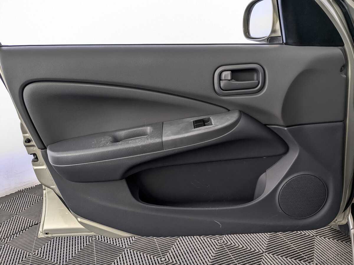 Nissan Almera Classic с пробегом — 2007 год. Фото: #18