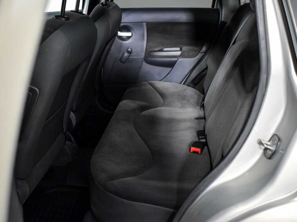 Citroen C3 с пробегом — 2008 год. Фото: #10