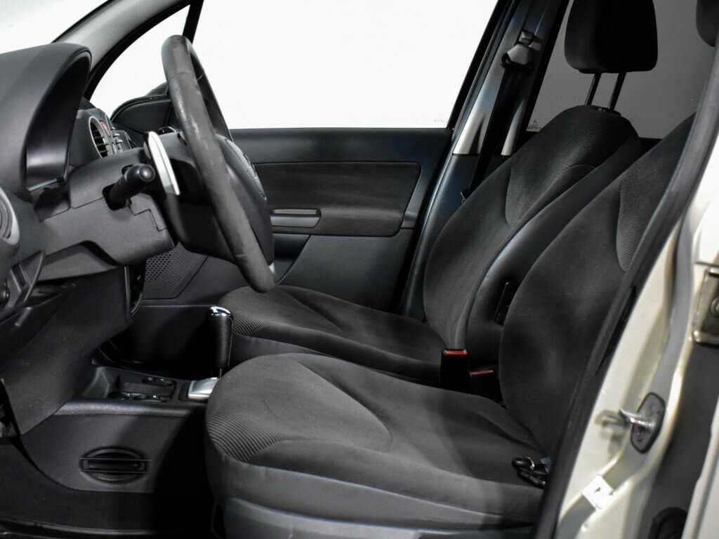 Citroen C3 с пробегом — 2008 год. Фото: #12