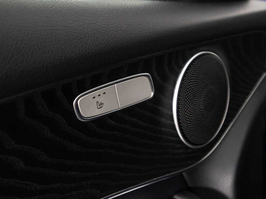 Mercedes-Benz GLC с пробегом — 2017 год. Фото: #18