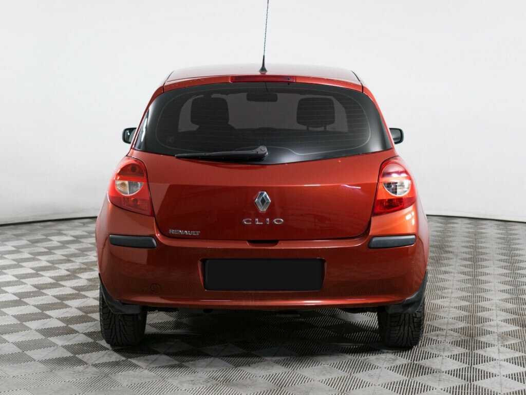 Renault Clio с пробегом — 2007 год. Фото: #4