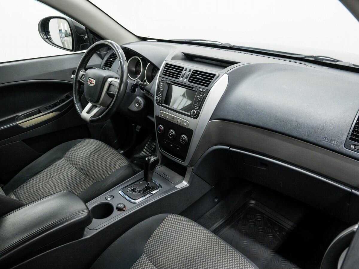 Geely Emgrand X7 с пробегом — 2015 год. Фото: #6