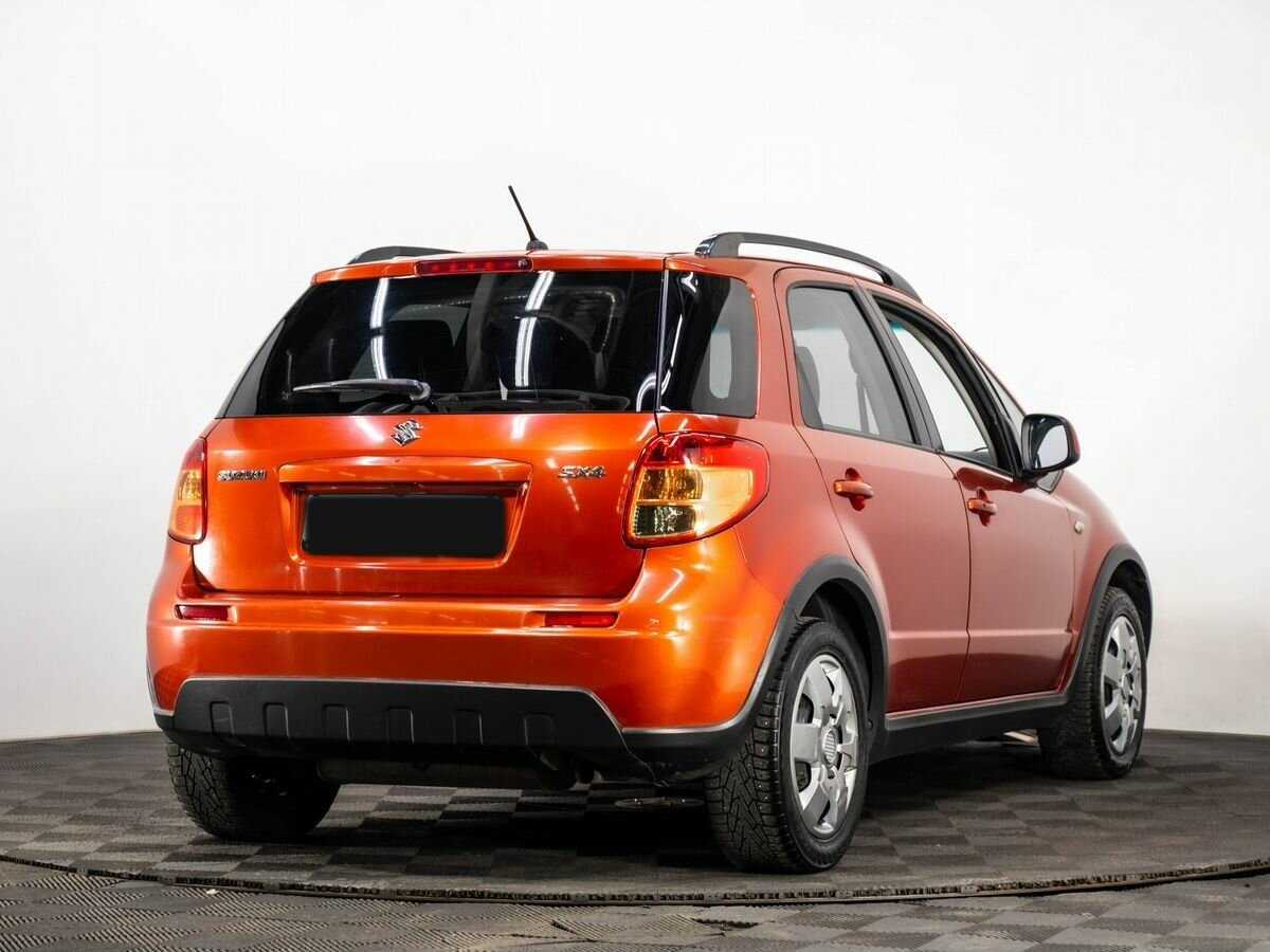 Suzuki SX4 с пробегом — 2007 год. Фото: #3