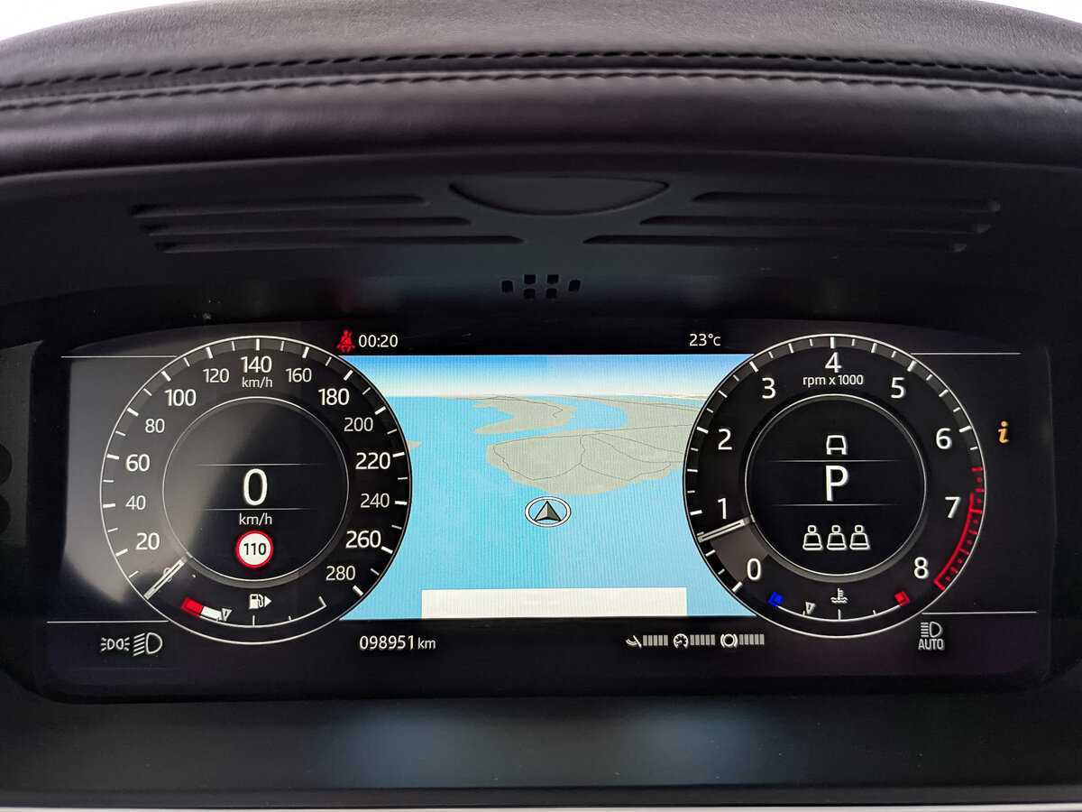 Land Rover Range Rover с пробегом — 2020 год. Фото: #15