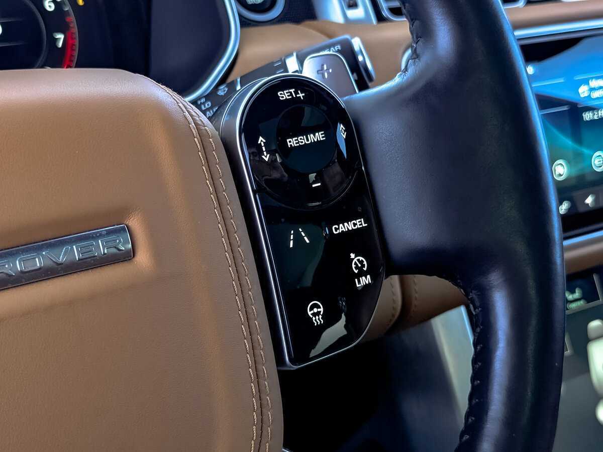 Land Rover Range Rover с пробегом — 2020 год. Фото: #29