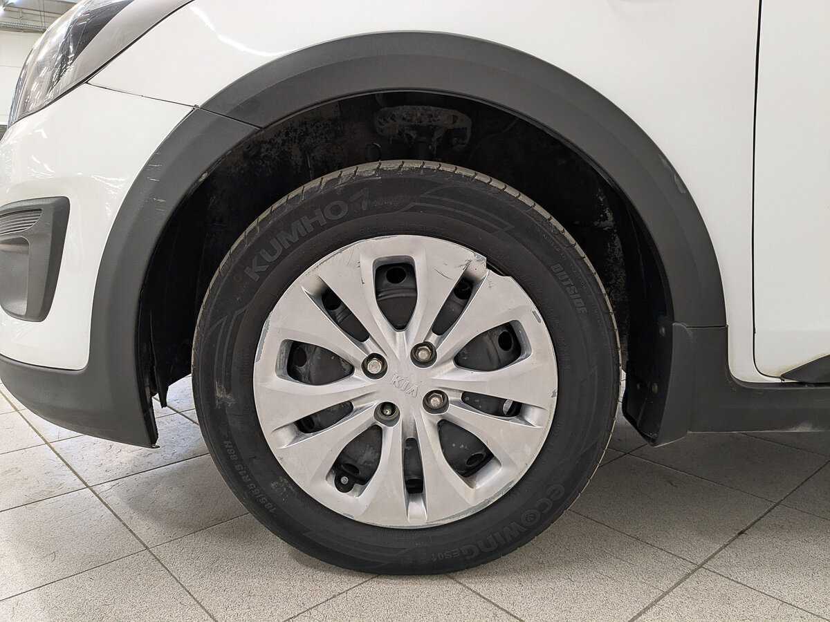 Kia Rio с пробегом — 2020 год. Фото: #10