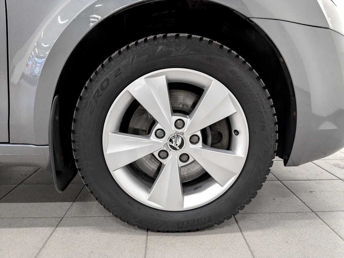 Skoda Octavia с пробегом — 2016 год. Фото: #17