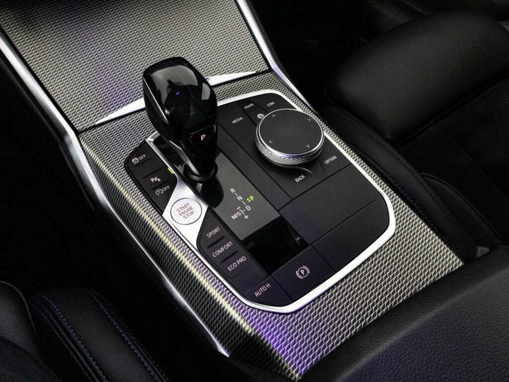 BMW 3 серии с пробегом — 2019 год. Фото: #19