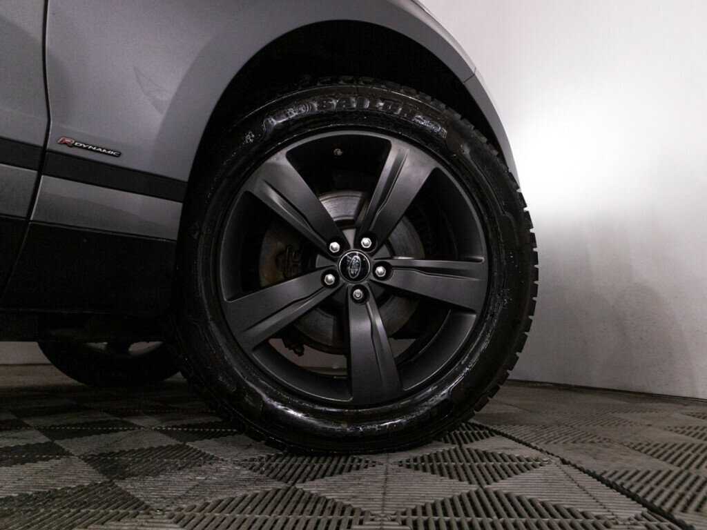 Land Rover Range Rover Velar с пробегом — 2019 год. Фото: #26