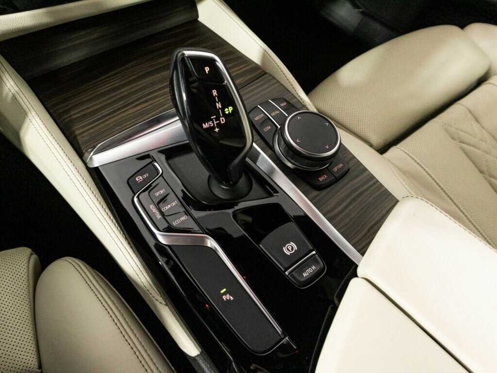 BMW 5 серии с пробегом — 2019 год. Фото: #21