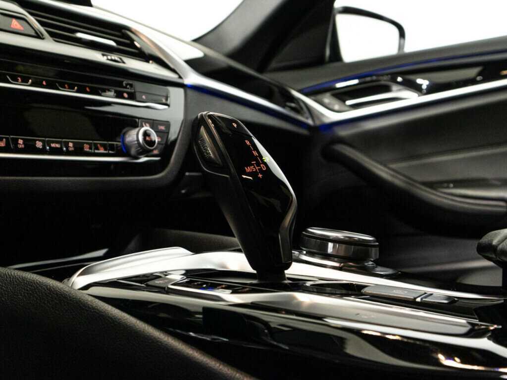 BMW 5 серии с пробегом — 2017 год. Фото: #17