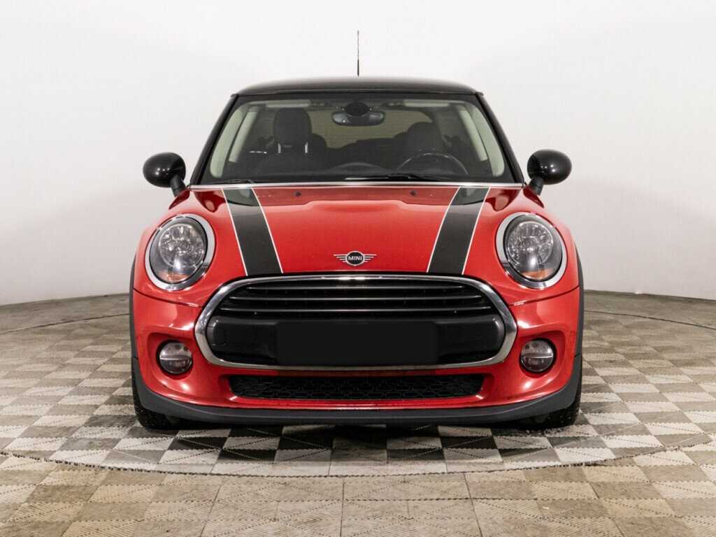 Mini Hatch с пробегом — 2018 год. Фото: #1