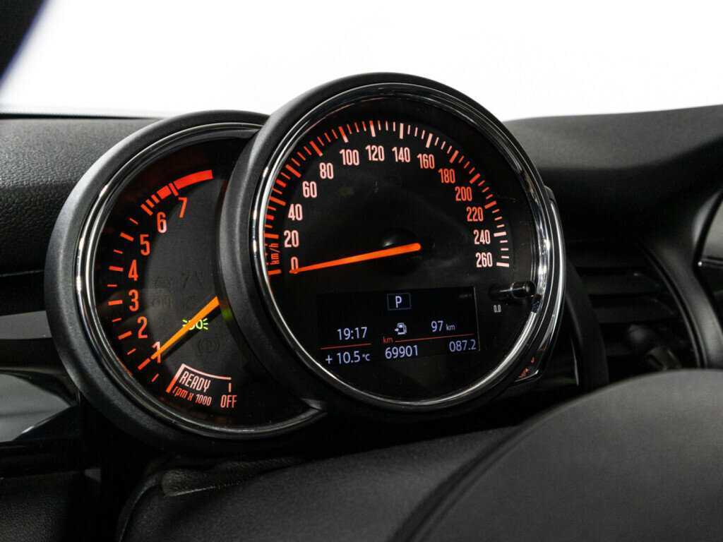 Mini Hatch с пробегом — 2018 год. Фото: #10