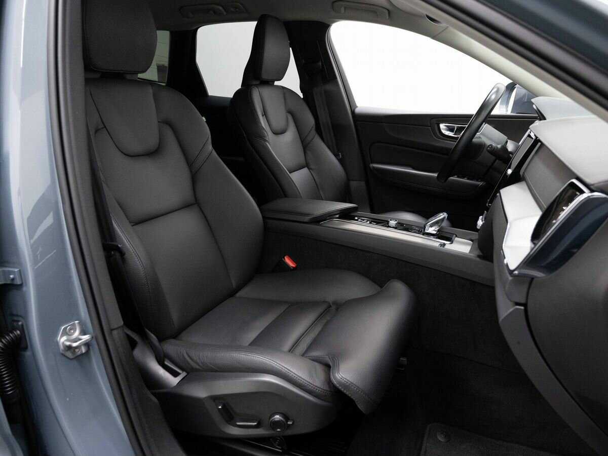Volvo XC60 с пробегом — 2021 год. Фото: #13