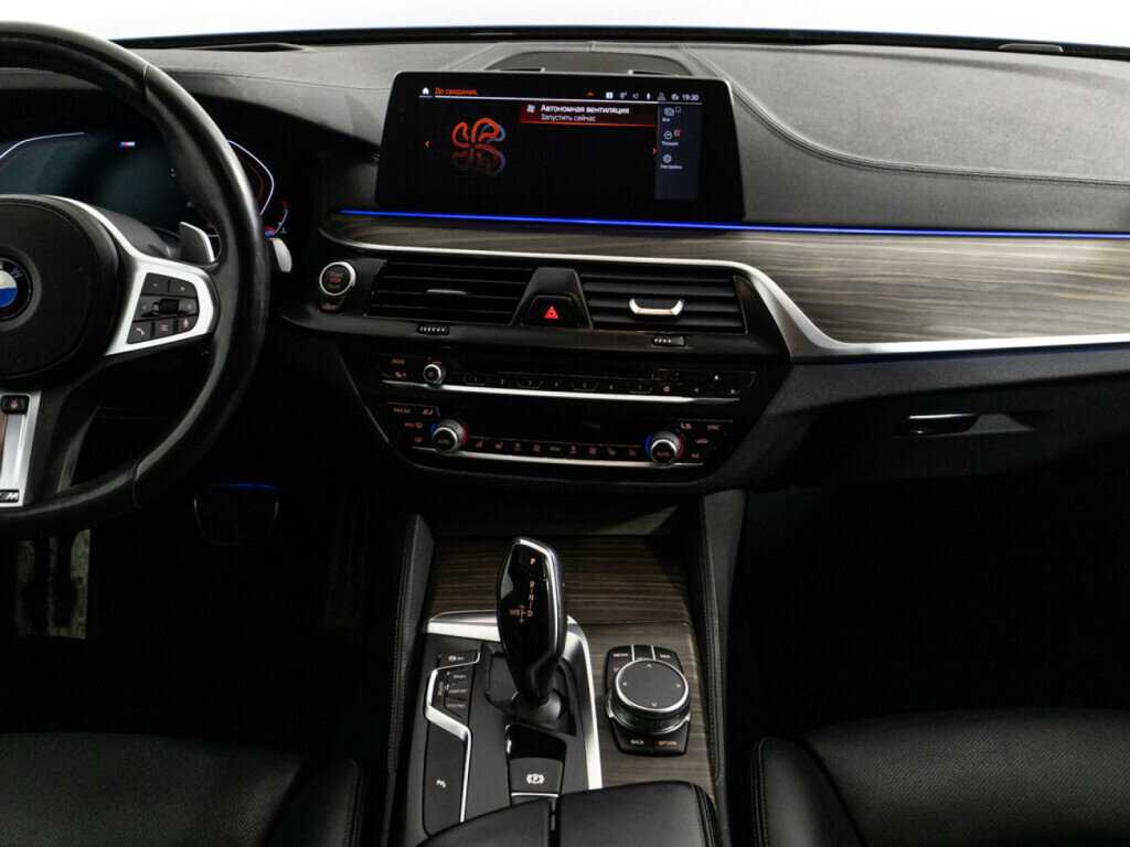 BMW 5 серии с пробегом — 2019 год. Фото: #13