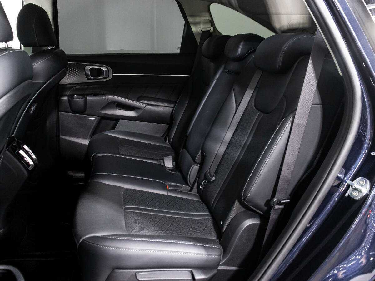 Kia Sorento с пробегом — 2021 год. Фото: #9