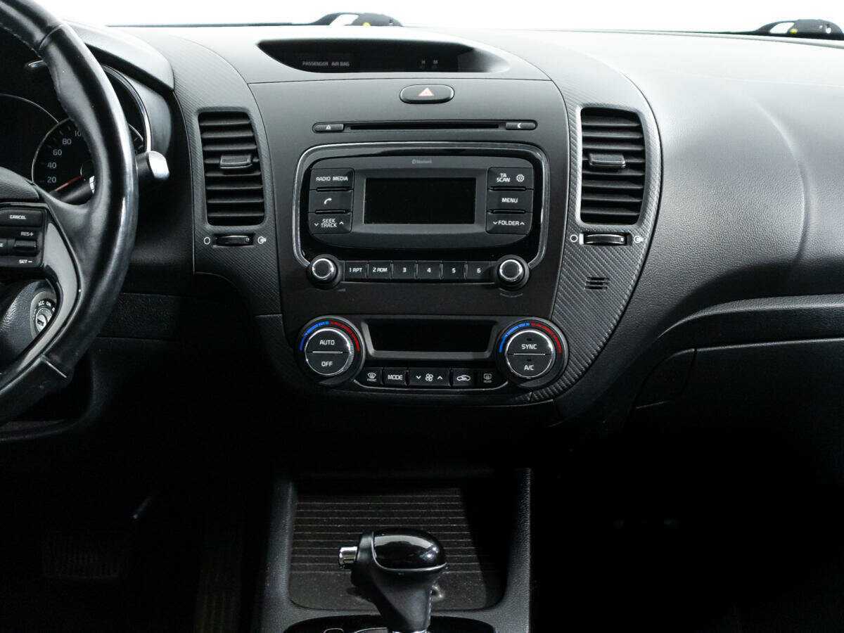 Kia Cerato с пробегом — 2018 год. Фото: #13