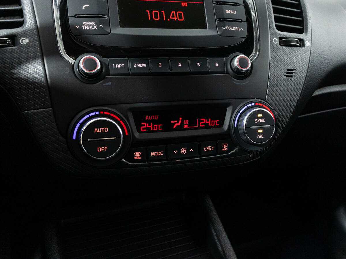 Kia Cerato с пробегом — 2018 год. Фото: #15